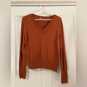 Burnt orange v neck sweater